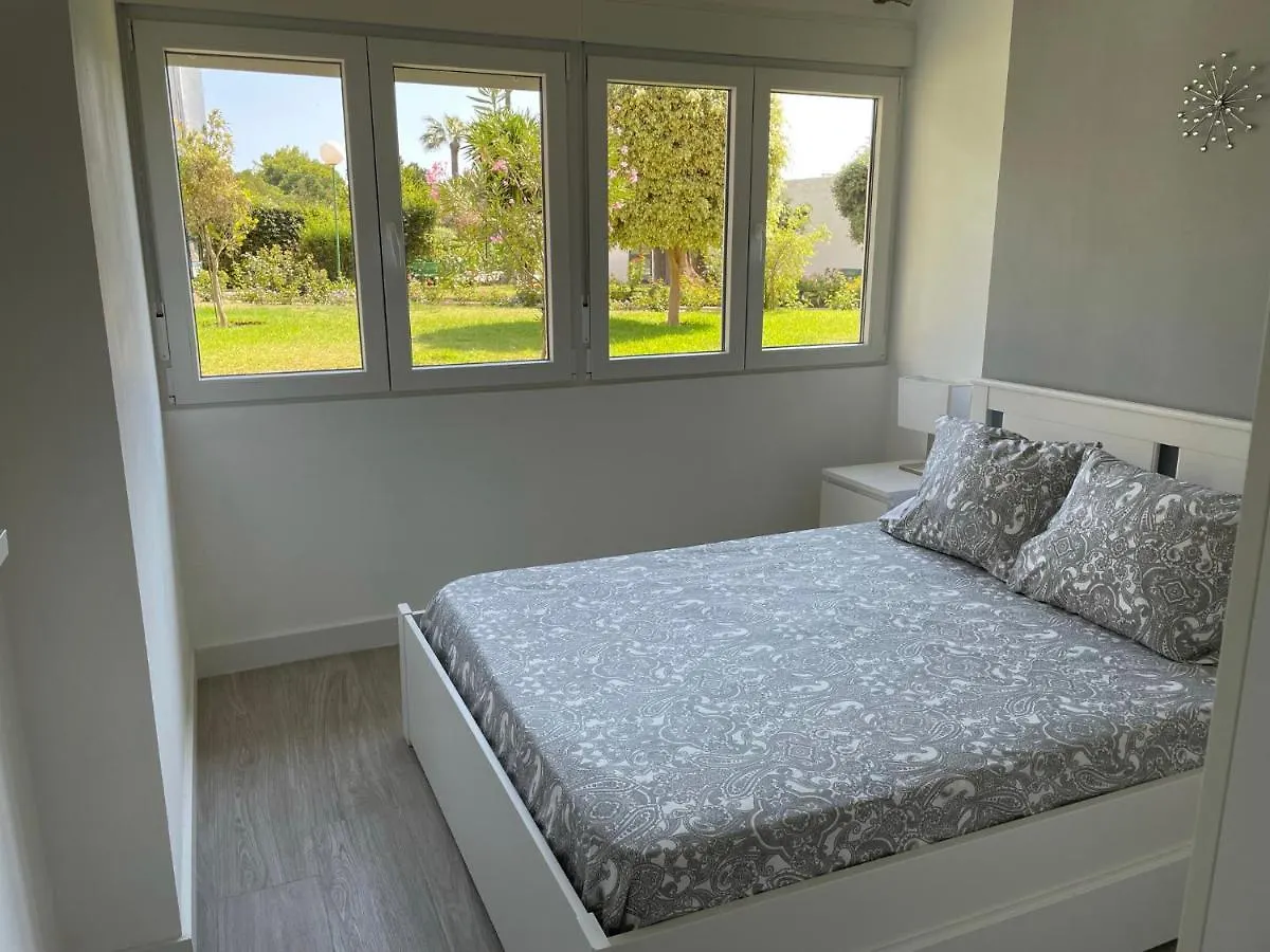 Apartamento con piscina a 500m de la playa en Benalmadena Costa